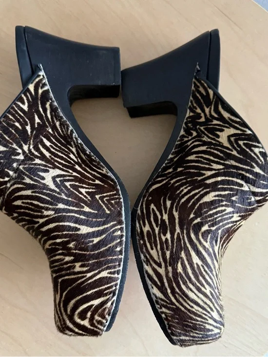 Dansko zebra calf hair clog heels size 42 11/11.5 zebra animal print - Picture 3 of 9